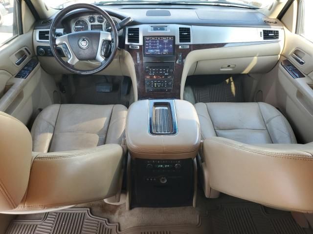 2013 Cadillac Escalade ESV Luxury