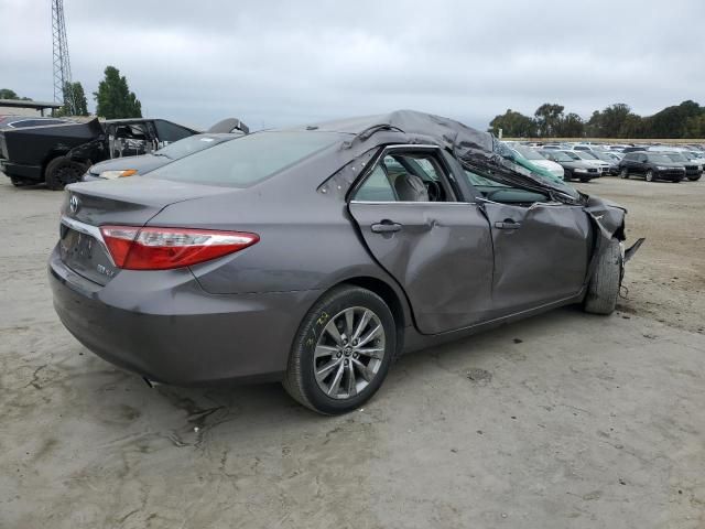 2016 Toyota Camry Hybrid