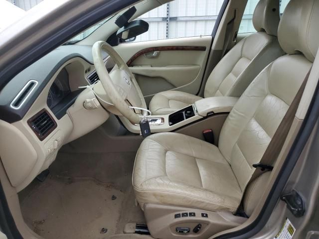 2008 Volvo V70 3.2