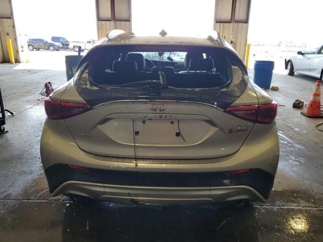 2017 Infiniti QX30 Base