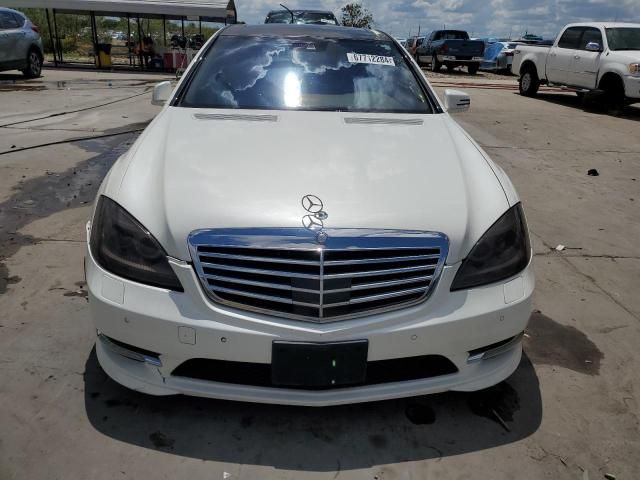 2011 Mercedes-Benz S 550