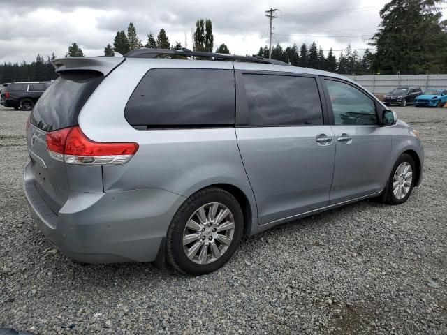 2011 Toyota Sienna XLE