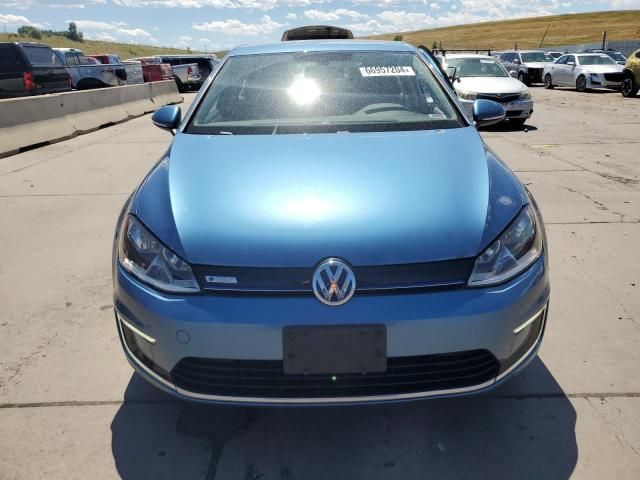 2016 Volkswagen E-GOLF SE