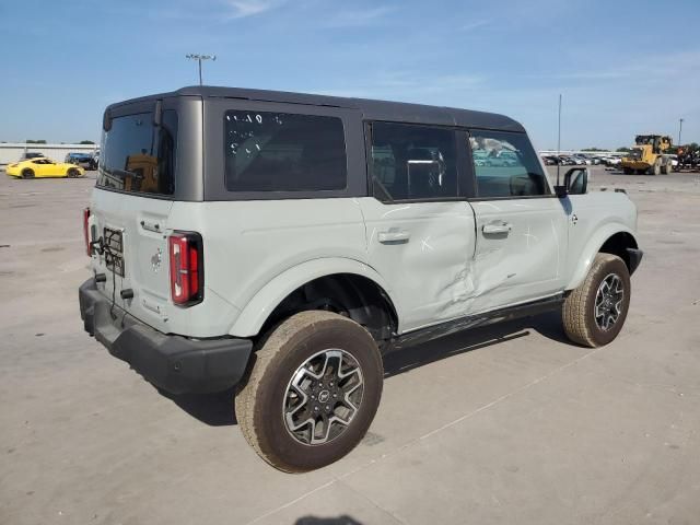 2024 Ford Bronco Outer Banks