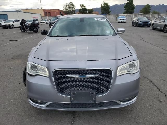 2017 Chrysler 300C