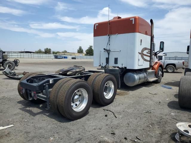 2016 Peterbilt 579