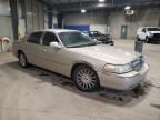 2005 Lincoln Town Car Signature Limited