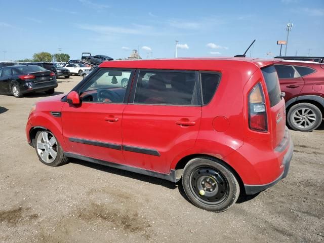 2011 KIA Soul +