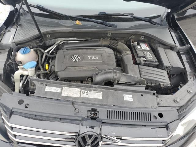 2014 Volkswagen Passat SE