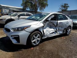 Carros salvage a la venta en subasta: 2021 KIA Forte FE