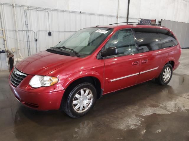 2007 Chrysler Town & Country Touring