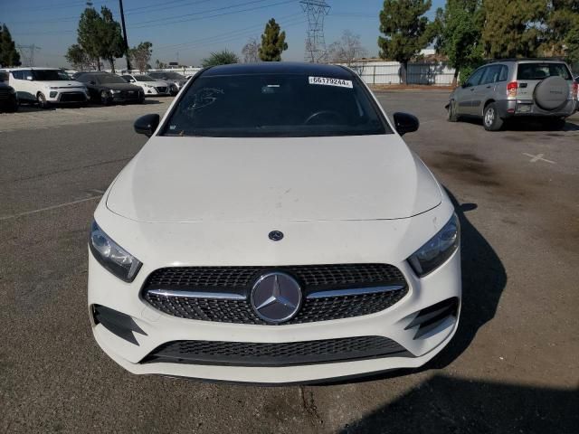 2019 Mercedes-Benz A 220