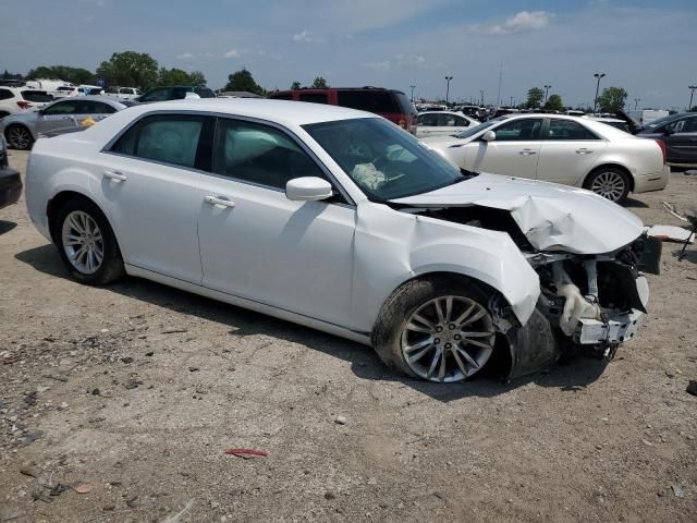 2017 Chrysler 300 Limited