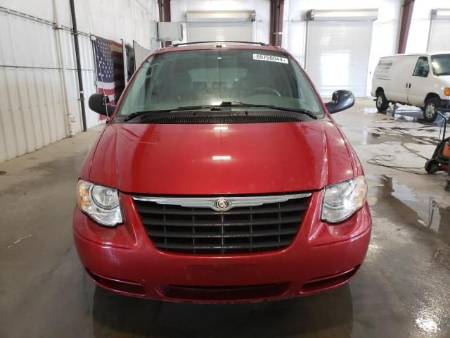 2007 Chrysler Town & Country Touring