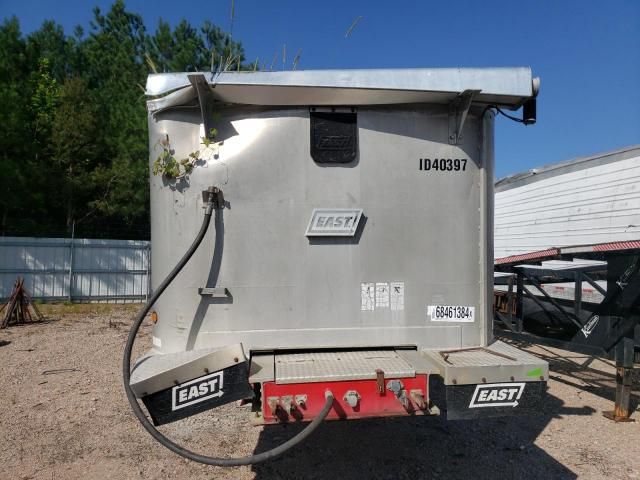 2005 East Manufacturing Trailer