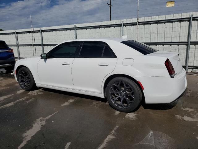 2019 Chrysler 300 Touring