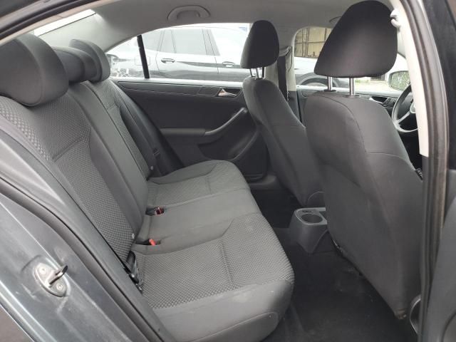 2011 Volkswagen Jetta Base