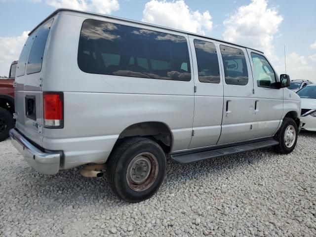 2014 Ford Econoline E350 Super Duty Wagon