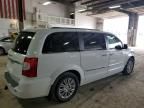 2015 Chrysler Town & Country Touring L