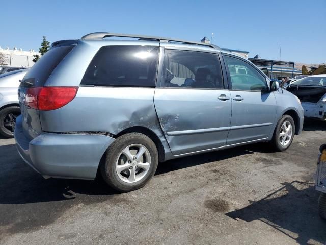 2006 Toyota Sienna CE