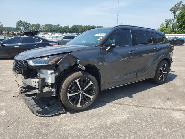 2021 Toyota Highlander XSE