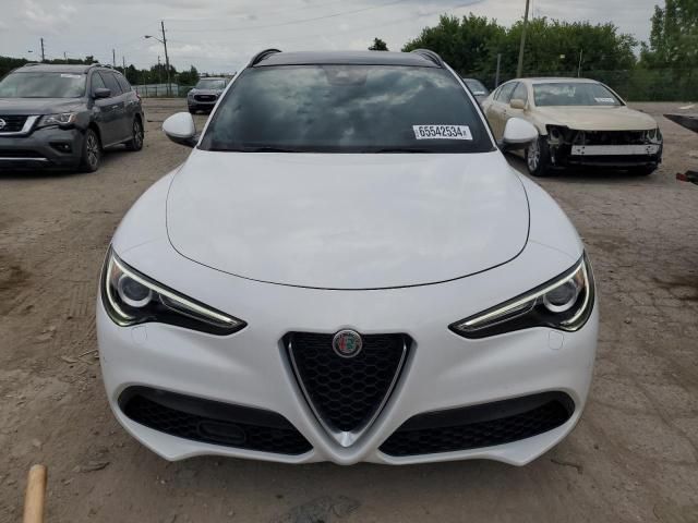 2022 Alfa Romeo Stelvio TI