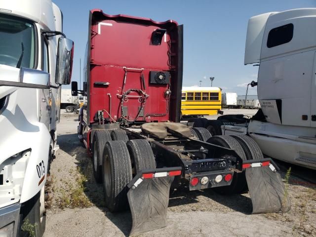 2017 Kenworth Construction T680