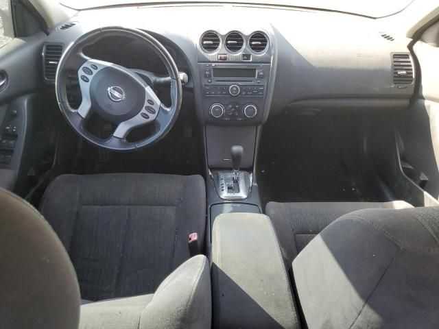 2011 Nissan Altima Base