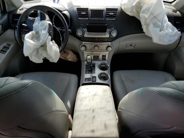 2011 Toyota Highlander Base