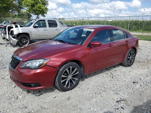 2013 Chrysler 200 Limited