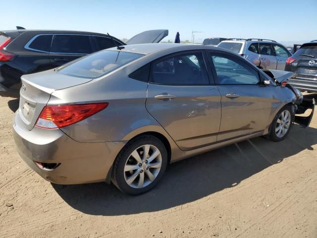 2012 Hyundai Accent GLS