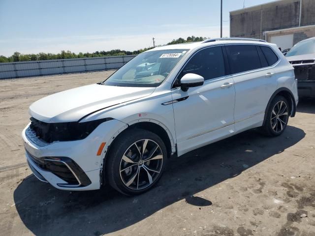 2022 Volkswagen Tiguan SEL R-Line