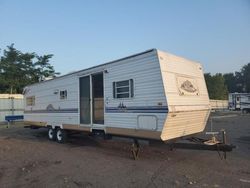 Salvage trucks for sale at Ham Lake, MN auction: 2004 Gulf Stream Conquest