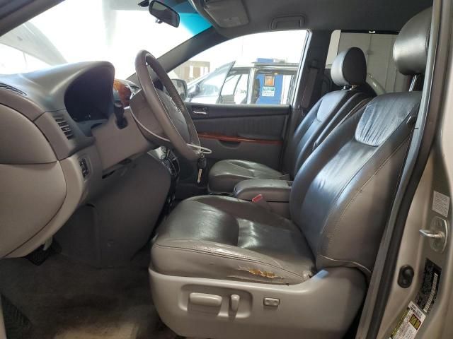 2007 Toyota Sienna XLE