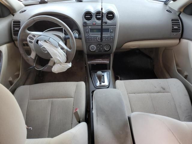 2010 Nissan Altima Base