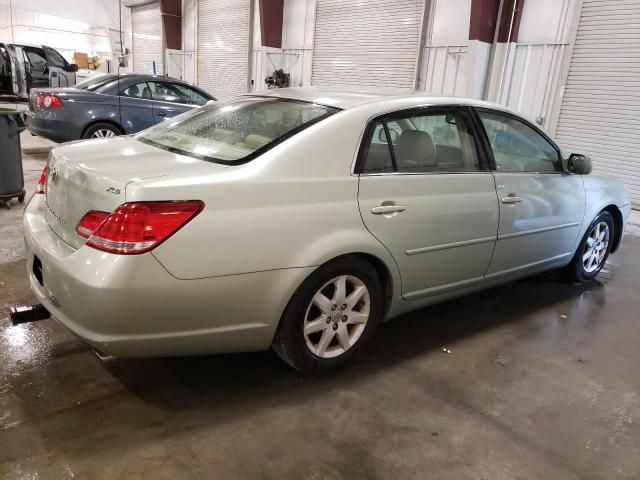 2007 Toyota Avalon XL