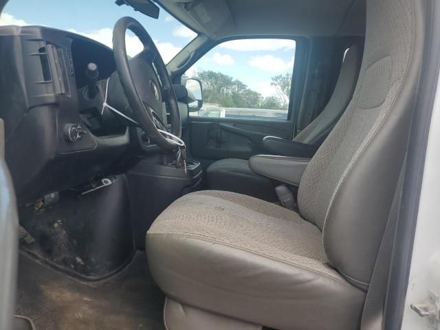 2013 Chevrolet Express G3500 LT