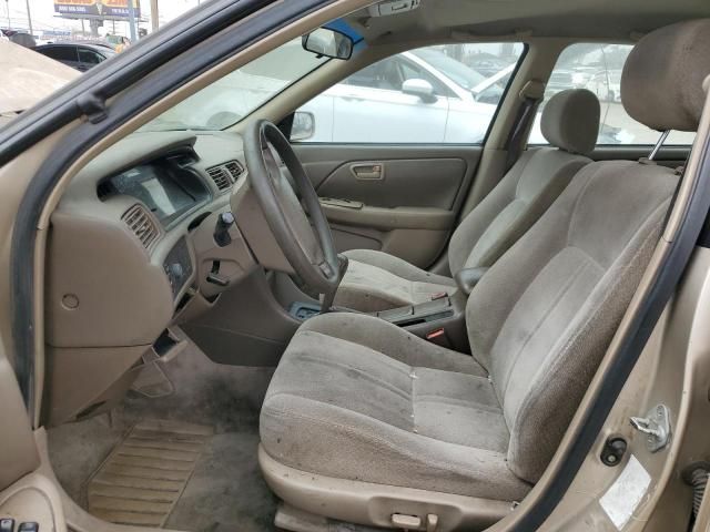 2000 Toyota Camry CE