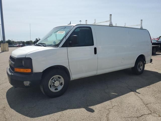 2015 Chevrolet Express G2500