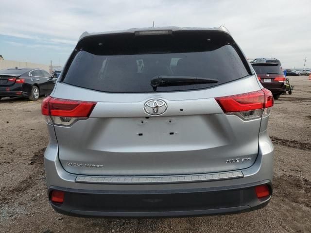 2019 Toyota Highlander SE