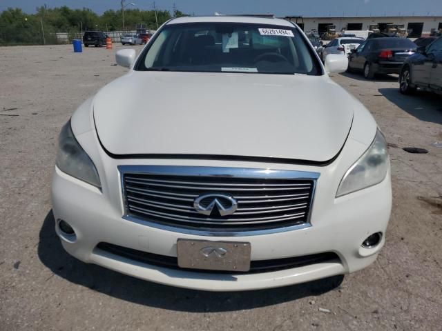 2014 Infiniti Q70 3.7