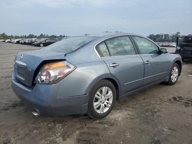 2010 Nissan Altima Base