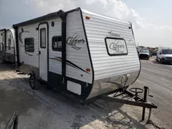 Salvage trucks for sale at Cahokia Heights, IL auction: 2017 Coachmen Clipper