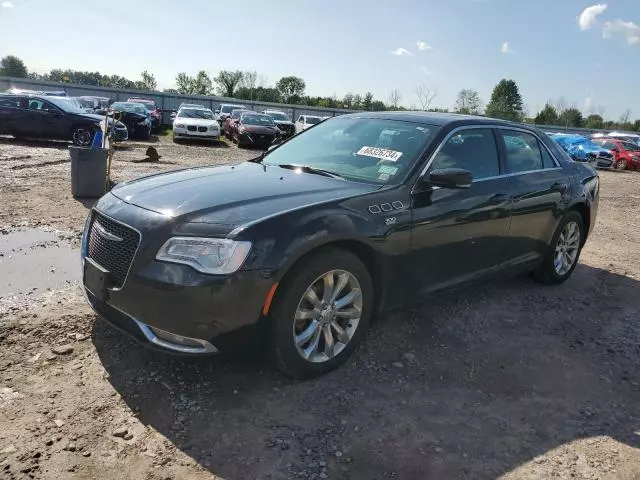 2017 Chrysler 300 Limited