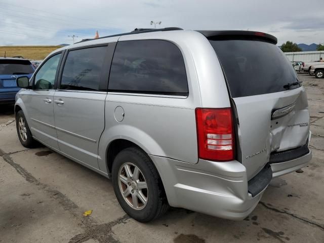 2010 Chrysler Town & Country Touring