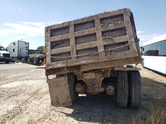 1984 Peterbilt 359