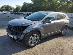 Carros salvage sin ofertas aún a la venta en subasta: 2019 Honda CR-V EX