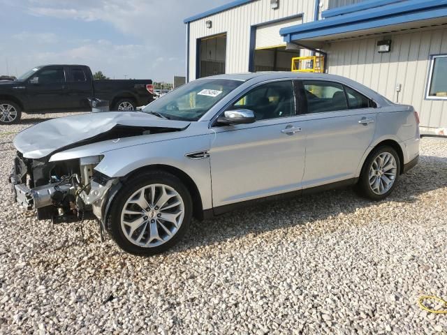 2016 Ford Taurus Limited