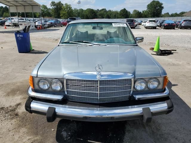 1975 Mercedes-Benz 450