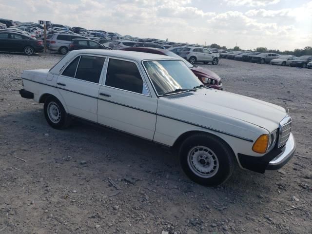 1980 Mercedes-Benz 300D